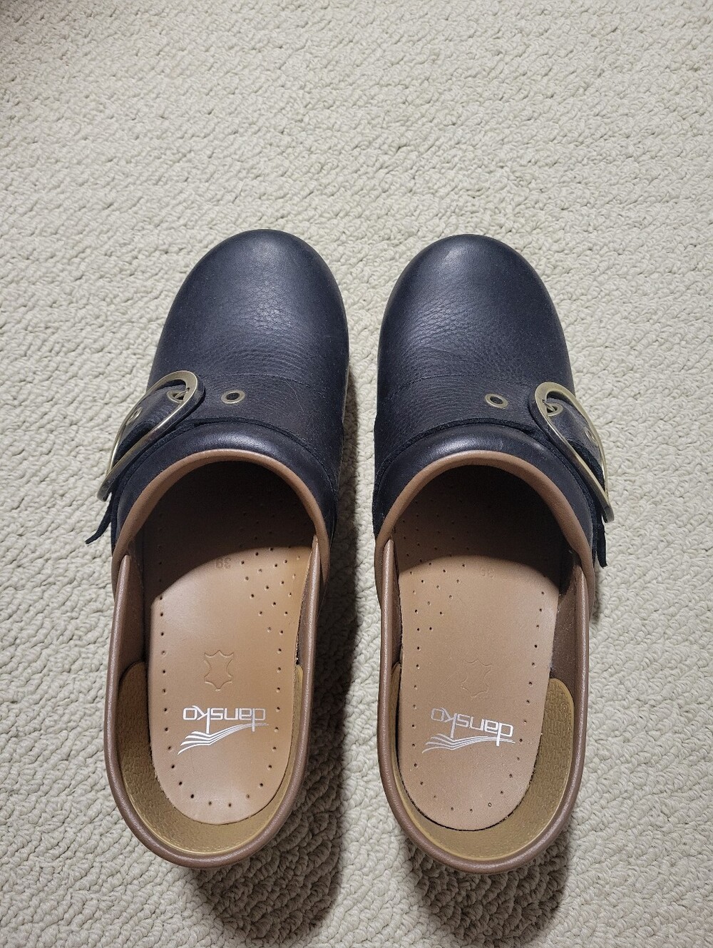 Dansko Women's Black Leather Clog with Buckle